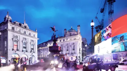 Veolia Piccadilly Circus Wash Composite Final LM