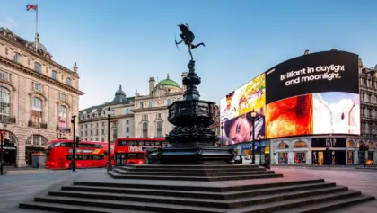 Piccadilly Circus