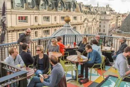 PHC terrace atmosphere 1