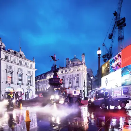 Veolia Piccadilly Circus Wash Composite Final LM