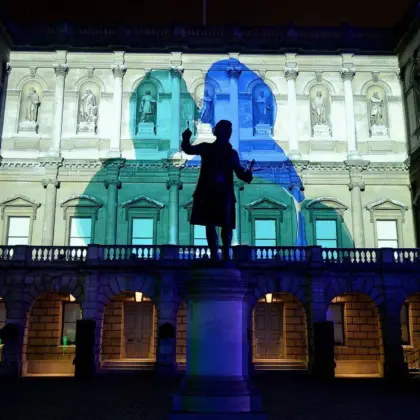 Love Motion 2 Lumiere London 2018 tiny file size 1