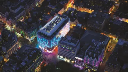 Ariel View LSQ on front of AR 2014 15