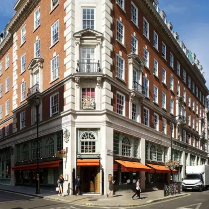 45 Jermyn Street 0270 Corrected 02